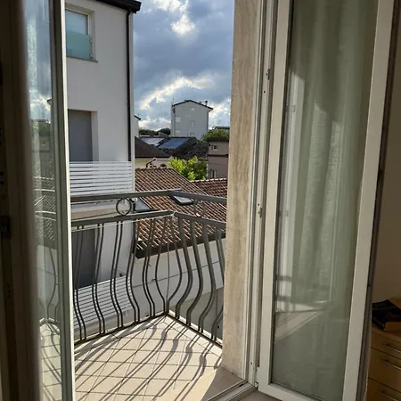 Apartman Pellico In Centro, A Pochi Passi Dal Mare Cattolica