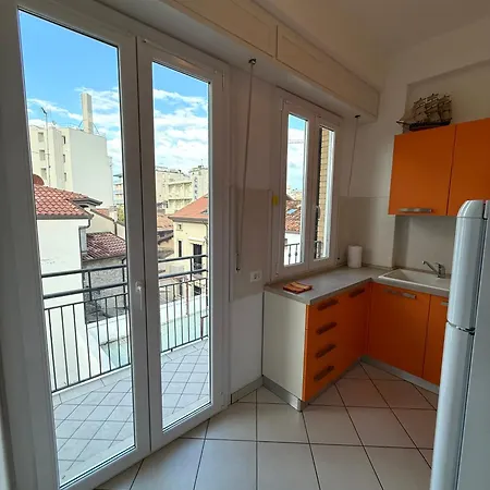 Pellico In Centro, A Pochi Passi Dal Mare Apartman Cattolica
