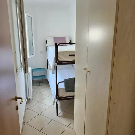 Pellico In Centro, A Pochi Passi Dal Mare *