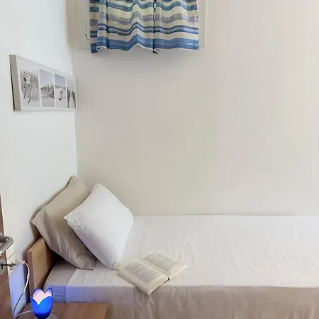 Apartman Pellico In Centro, A Pochi Passi Dal Mare
