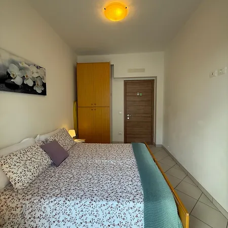 Pellico In Centro, A Pochi Passi Dal Mare Apartman