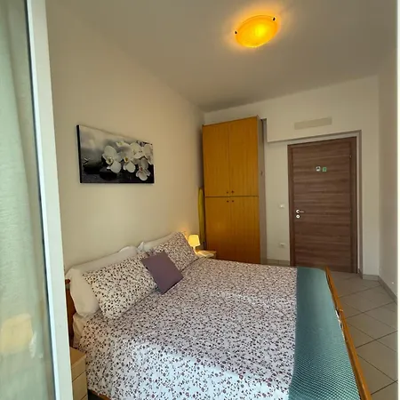 Pellico In Centro, A Pochi Passi Dal Mare Apartmán