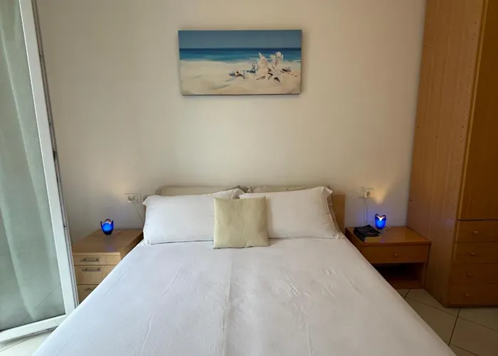 アパート Pellico In Centro, A Pochi Passi Dal Mare *